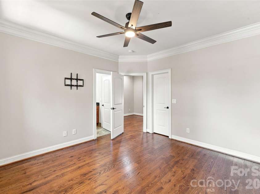2455 Shiny Leaf Drive, Denver, NC 28037.  MLS# CAR4414414, YatesRealty ID 45874. 