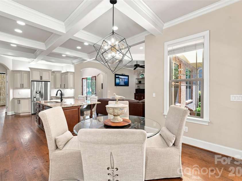 2455 Shiny Leaf Drive, Denver, NC 28037.  MLS# CAR4414414, YatesRealty ID 45874. Eat-in Kitchen looking out to great room
