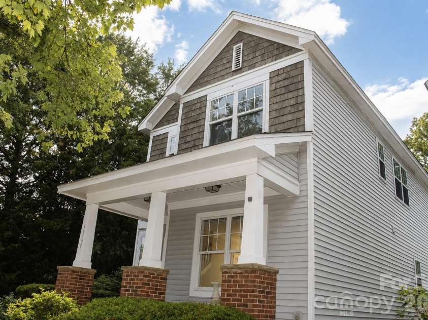 11307 Deer Ridge Lane, Charlotte, NC 28277.  MLS# CAR4414303, YatesRealty ID 45876. 