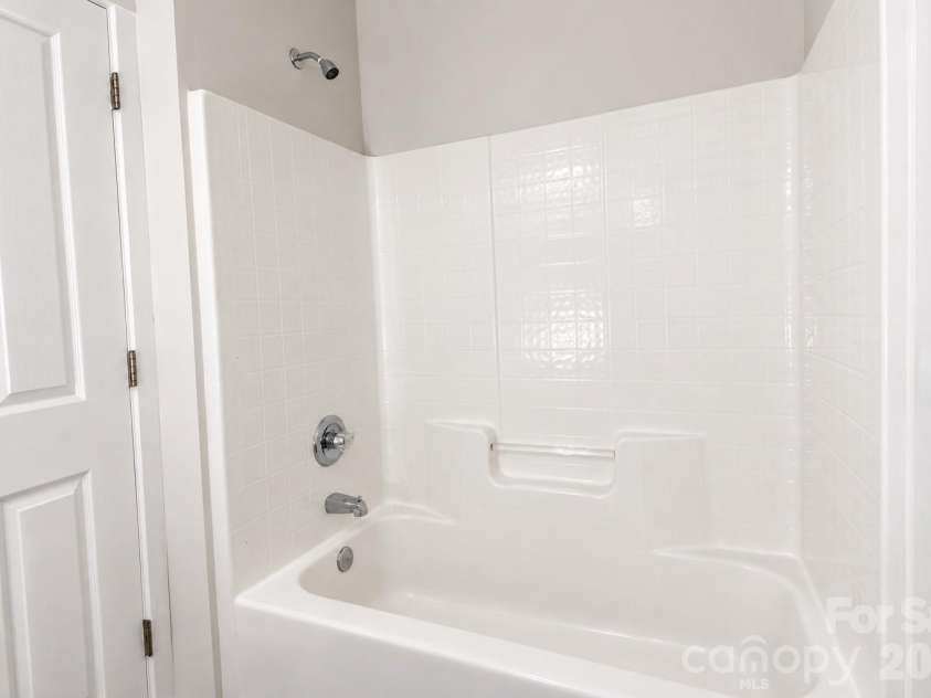 11307 Deer Ridge Lane, Charlotte, NC 28277.  MLS# CAR4414303, YatesRealty ID 45876. 
