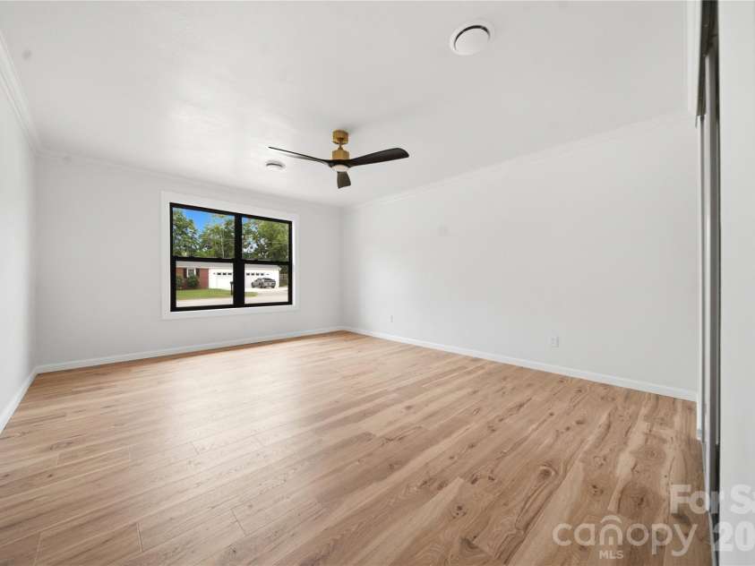 109 Wessinger Drive, Lexington, SC 29072.  MLS# CAR4414383, YatesRealty ID 45877. 