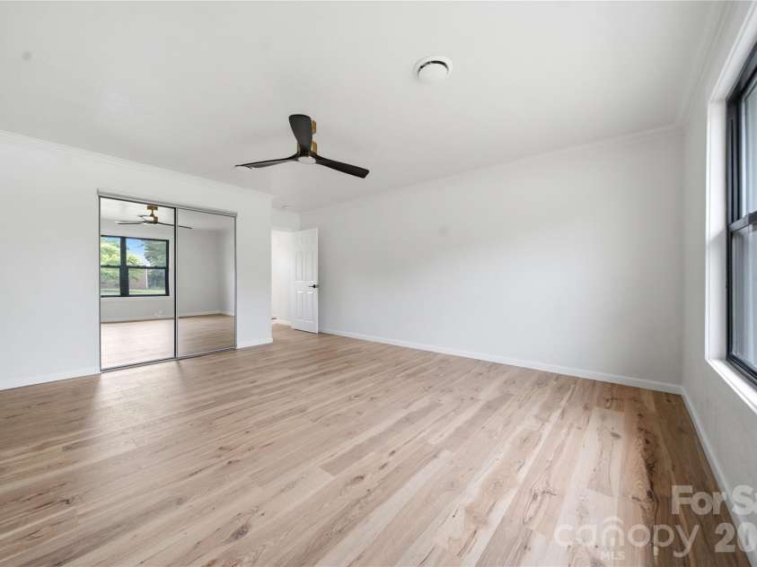 109 Wessinger Drive, Lexington, SC 29072.  MLS# CAR4414383, YatesRealty ID 45877. 