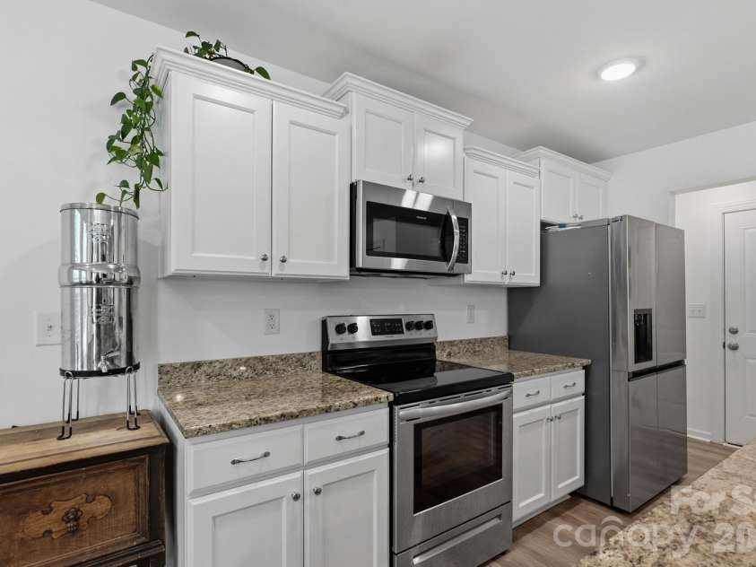 219 North Corner Road, Lancaster, SC 29720.  MLS# CAR4414345, YatesRealty ID 45878. 