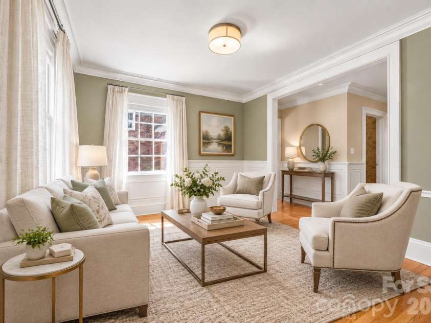 1620 Biltmore Drive, Charlotte, NC 28207.  MLS# CAR4414269, YatesRealty ID 45879. Front Sitting Room - 1620 Biltmore Drive