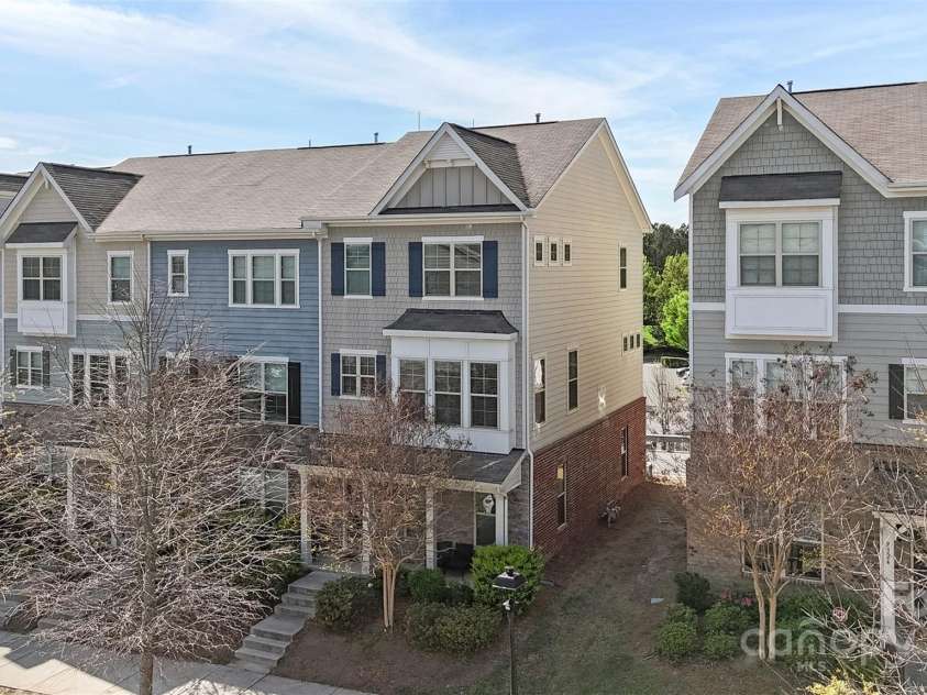 9330 Ainslie Downs Street, Charlotte, NC 28273.  MLS# CAR4223203, YatesRealty ID 4588. 