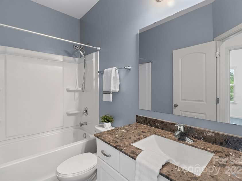 9330 Ainslie Downs Street, Charlotte, NC 28273.  MLS# CAR4223203, YatesRealty ID 4588. 