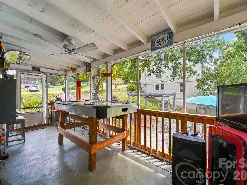 239 Anderson Street, Morganton, NC 28655.  MLS# CAR4414255, YatesRealty ID 45880. 