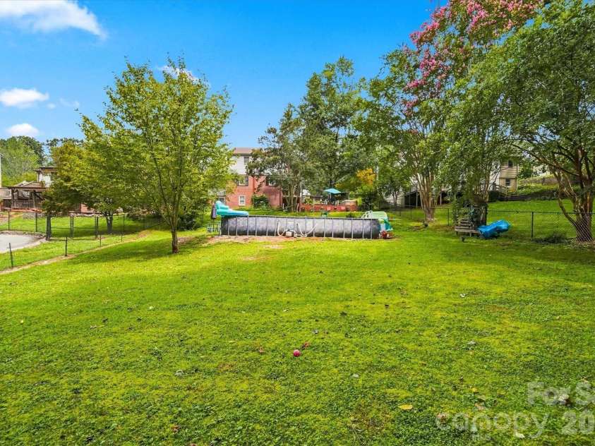 239 Anderson Street, Morganton, NC 28655.  MLS# CAR4414255, YatesRealty ID 45880. 