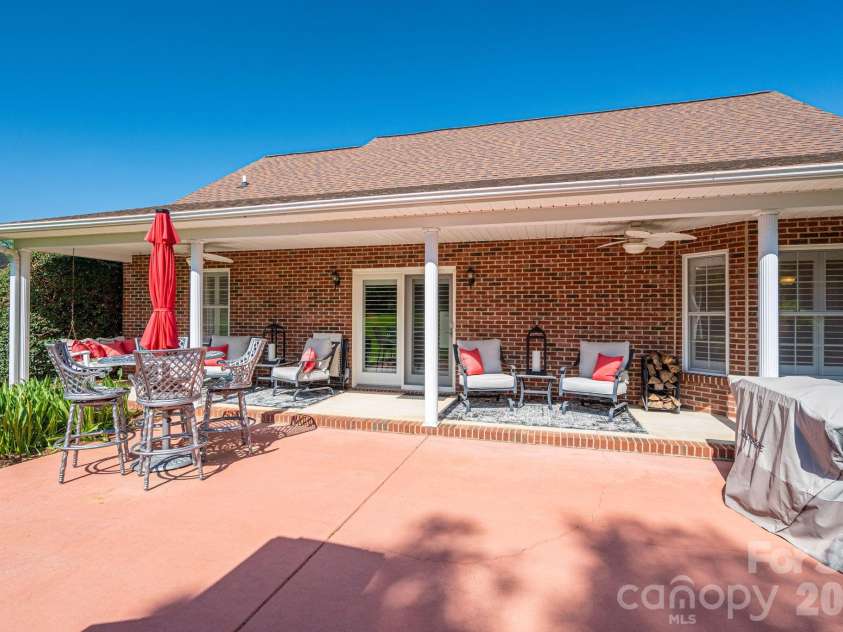 2928 Palmer Drive, Conover, NC 28613.  MLS# CAR4414179, YatesRealty ID 45881. Oasis