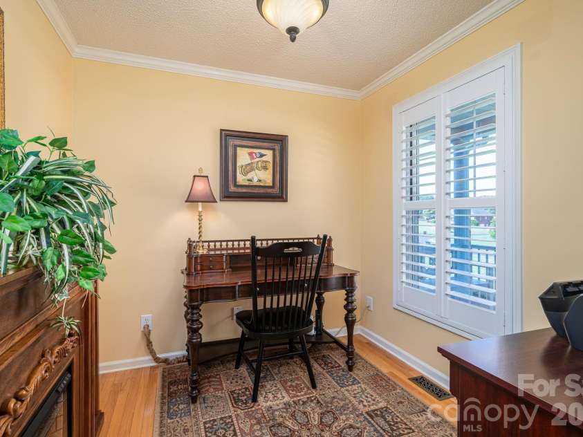 2928 Palmer Drive, Conover, NC 28613.  MLS# CAR4414179, YatesRealty ID 45881. Office