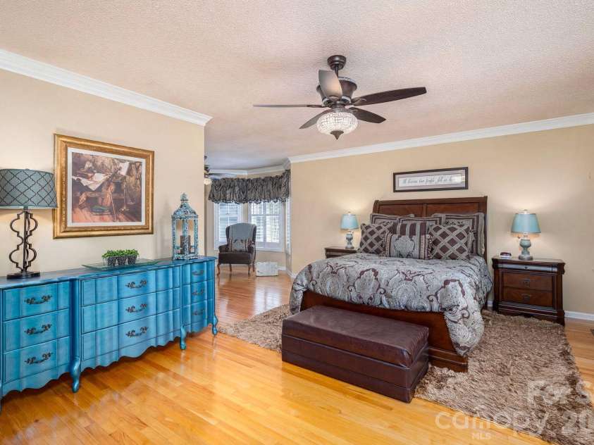 2928 Palmer Drive, Conover, NC 28613.  MLS# CAR4414179, YatesRealty ID 45881. Primary Bedroom