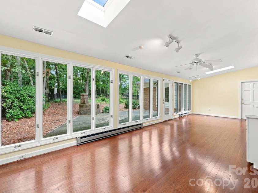 3528 Broadfield Road, Charlotte, NC 28226.  MLS# CAR4414169, YatesRealty ID 45883. 