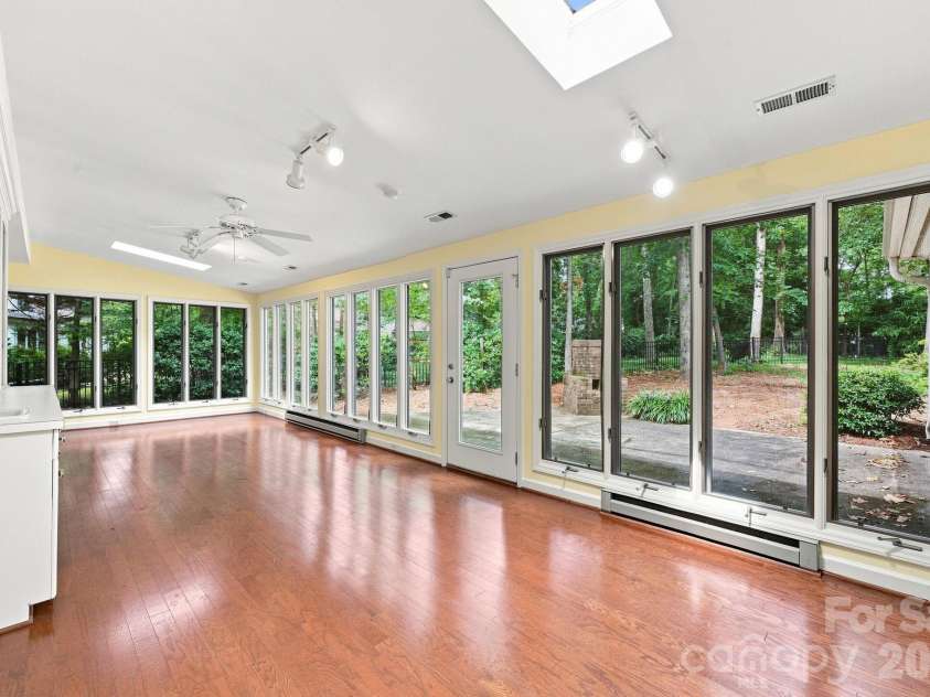 3528 Broadfield Road, Charlotte, NC 28226.  MLS# CAR4414169, YatesRealty ID 45883. 