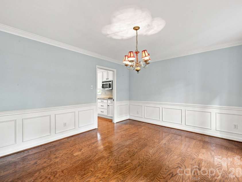 3528 Broadfield Road, Charlotte, NC 28226.  MLS# CAR4414169, YatesRealty ID 45883. 