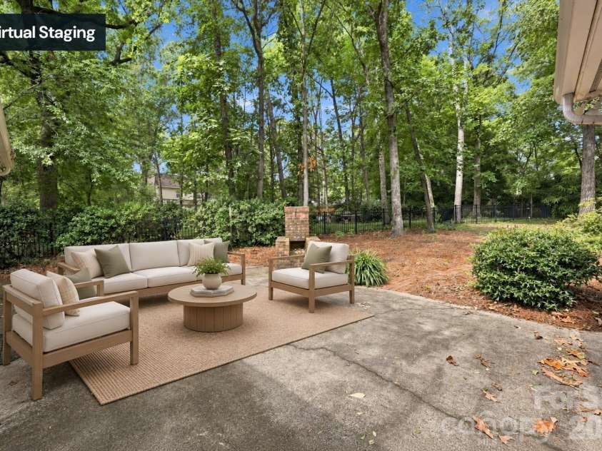 3528 Broadfield Road, Charlotte, NC 28226.  MLS# CAR4414169, YatesRealty ID 45883. 