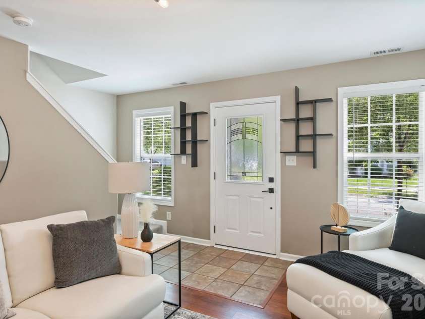 5300 Silabert Avenue, Charlotte, NC 28205.  MLS# CAR4413666, YatesRealty ID 45885. 