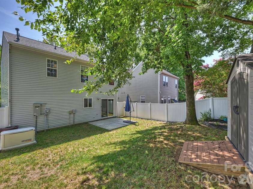 5300 Silabert Avenue, Charlotte, NC 28205.  MLS# CAR4413666, YatesRealty ID 45885. 
