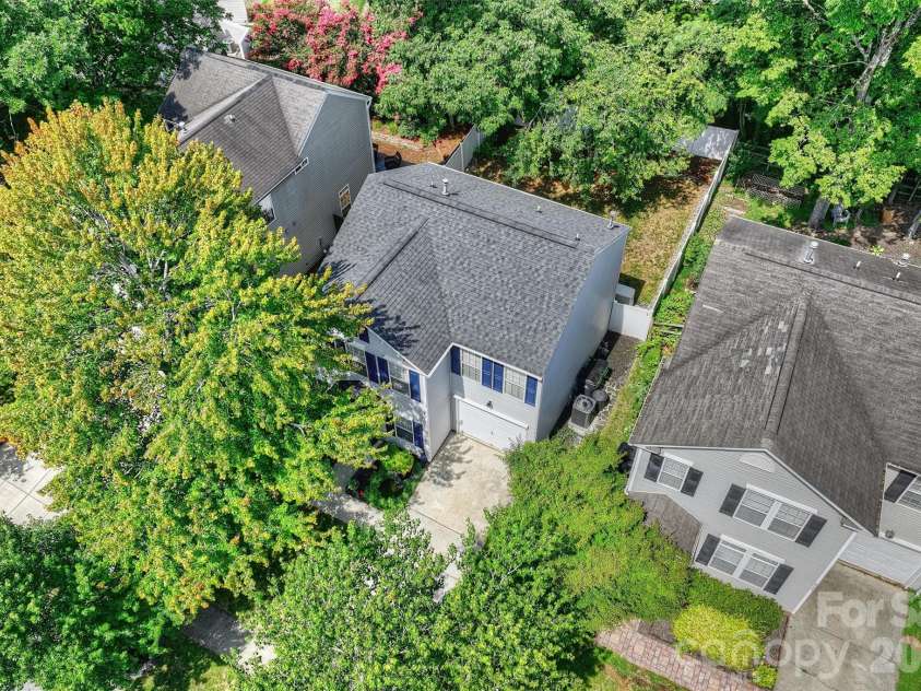5300 Silabert Avenue, Charlotte, NC 28205.  MLS# CAR4413666, YatesRealty ID 45885. 