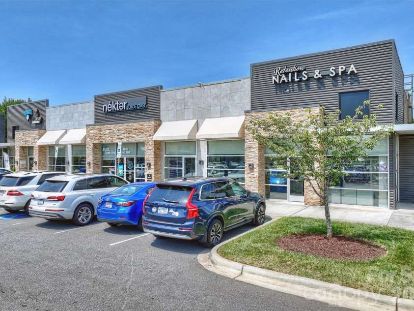 5300 Silabert Avenue, Charlotte, NC 28205.  MLS# CAR4413666, YatesRealty ID 45885. 