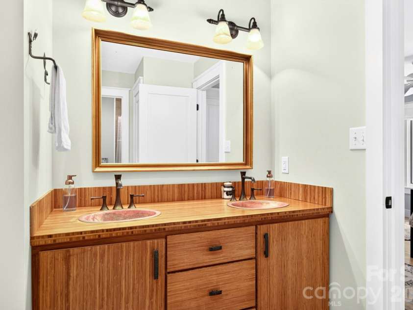 69 Rock Springs Road, Fairview, NC 28730.  MLS# CAR4413478, YatesRealty ID 45887. 
