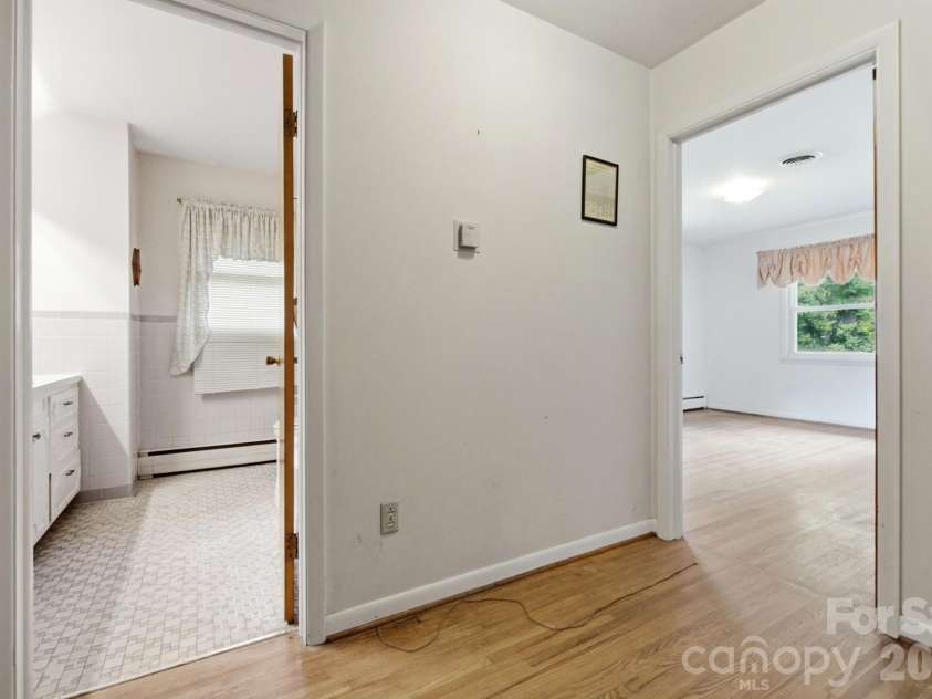 406 Town Street, Landis, NC 28088.  MLS# CAR4413527, YatesRealty ID 45888. 