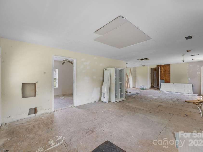 1174 Trexler Road, Salisbury, NC 28146.  MLS# CAR4285119, YatesRealty ID 4589. 