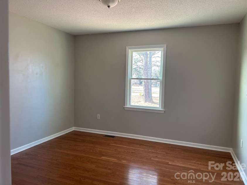 564 Shiloh Road, York, SC 29745.  MLS# CAR4326166, YatesRealty ID 4589. 