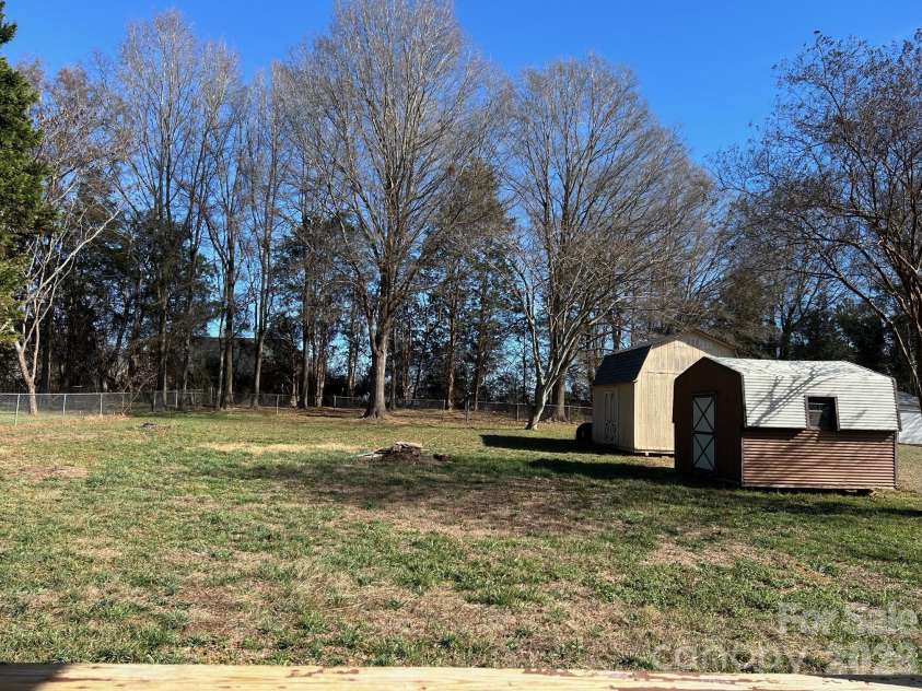 564 Shiloh Road, York, SC 29745.  MLS# CAR4326166, YatesRealty ID 4589. 