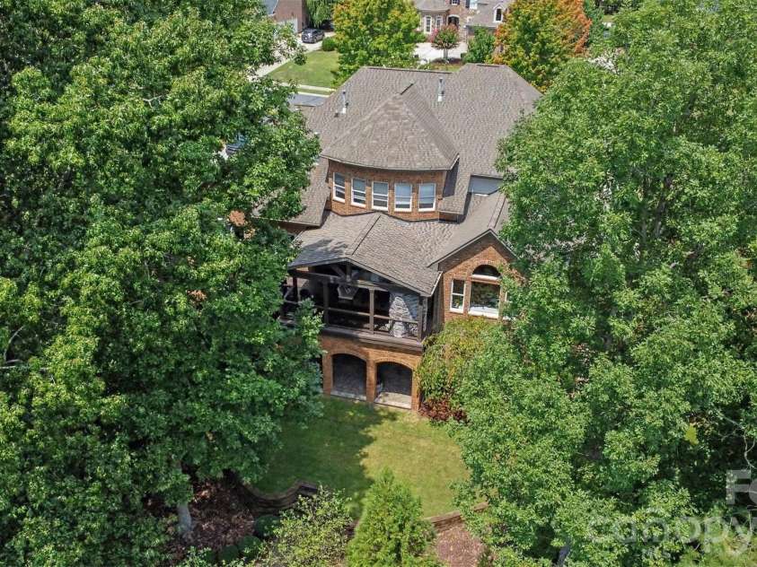 2304 Highland Forest Drive, Waxhaw, NC 28173.  MLS# CAR4413311, YatesRealty ID 45891. 