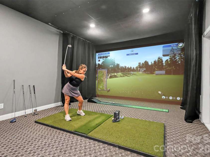 2304 Highland Forest Drive, Waxhaw, NC 28173.  MLS# CAR4413311, YatesRealty ID 45891. Great for practicing that swing