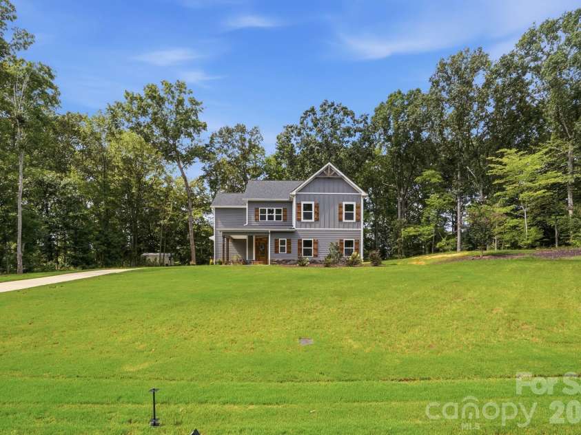 2704 Yellow Bell Way, Monroe, NC 28112.  MLS# CAR4413167, YatesRealty ID 45894. 