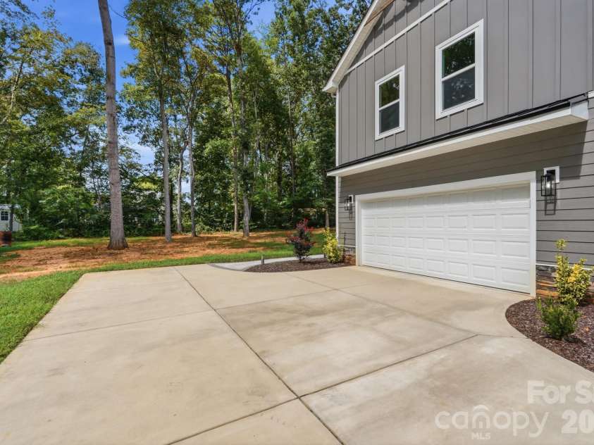 2704 Yellow Bell Way, Monroe, NC 28112.  MLS# CAR4413167, YatesRealty ID 45894. 