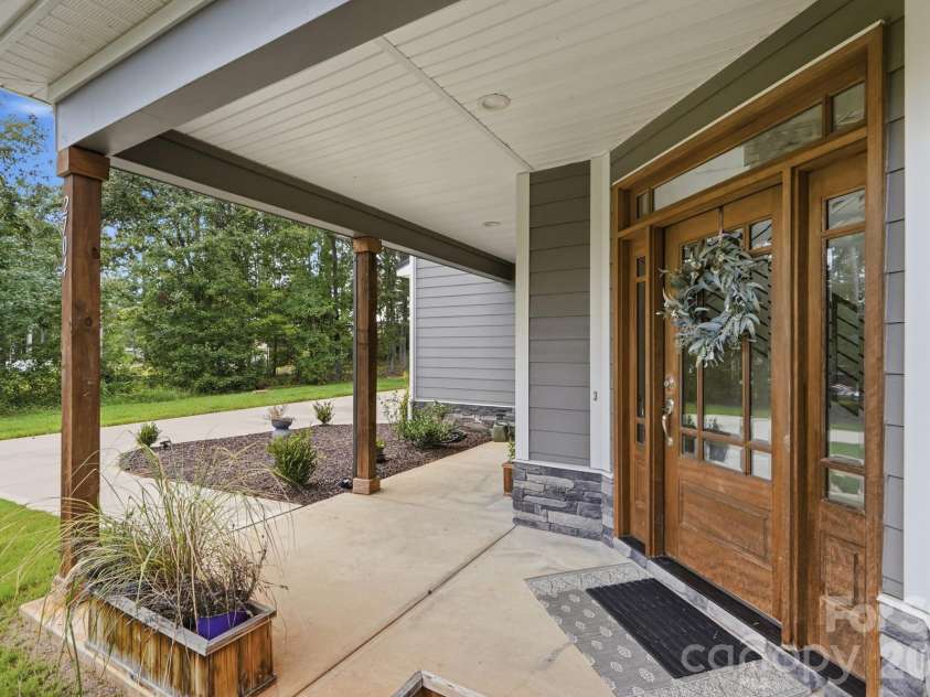 2704 Yellow Bell Way, Monroe, NC 28112.  MLS# CAR4413167, YatesRealty ID 45894. 
