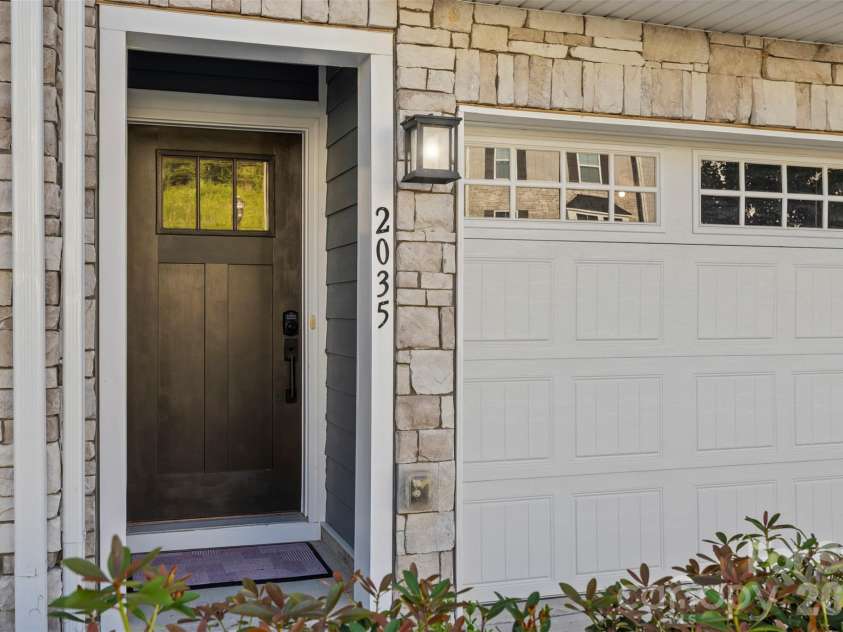 2035 Dornoch Road, Tega Cay, SC 29708.  MLS# CAR4412900, YatesRealty ID 45896. 