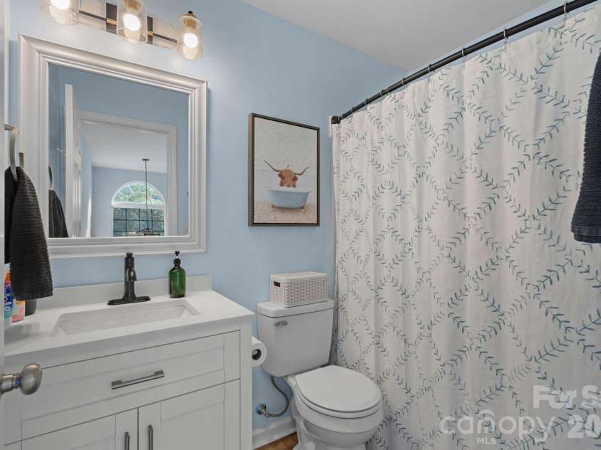 127 Elba Drive, Mooresville, NC 28115.  MLS# CAR4412801, YatesRealty ID 45897. 