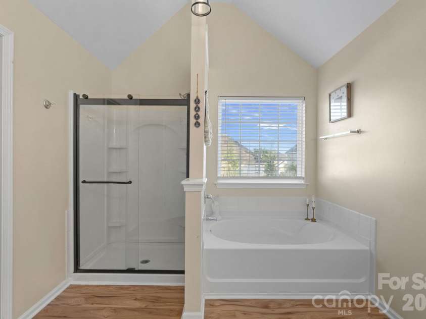 127 Elba Drive, Mooresville, NC 28115.  MLS# CAR4412801, YatesRealty ID 45897. 
