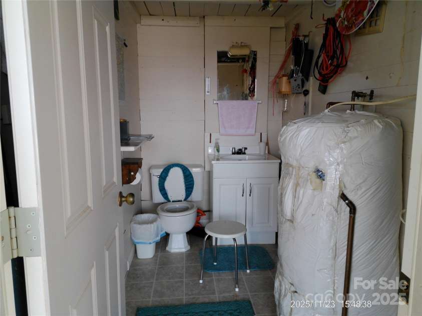 230 Leisure Lane, Waynesville, NC 28786.  MLS# CAR4326060, YatesRealty ID 459. 