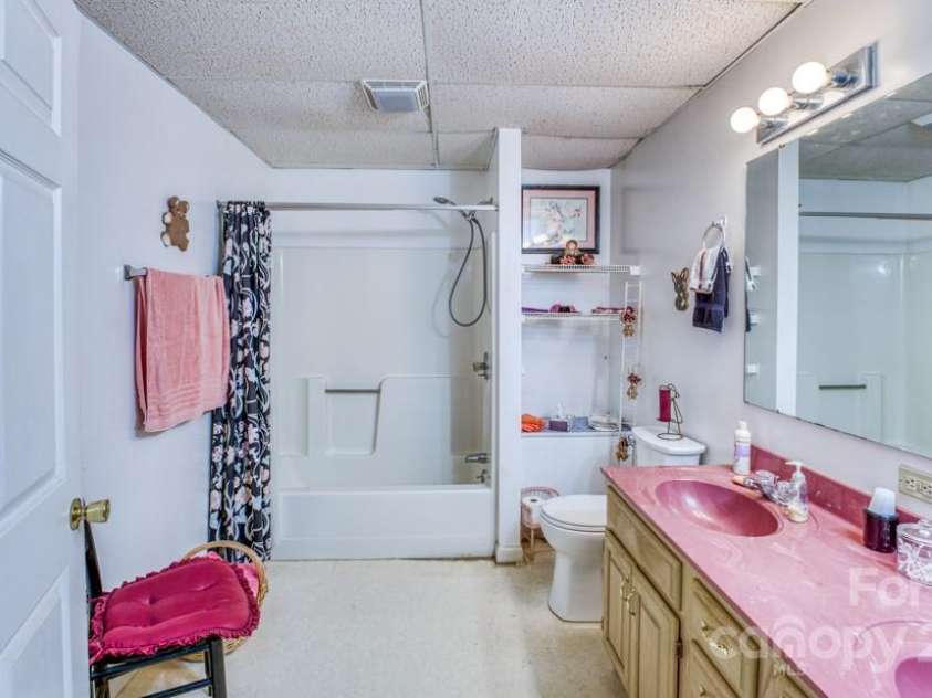 66 Fox Branch Road, Fairview, NC 28730.  MLS# CAR4103301, YatesRealty ID 459. 