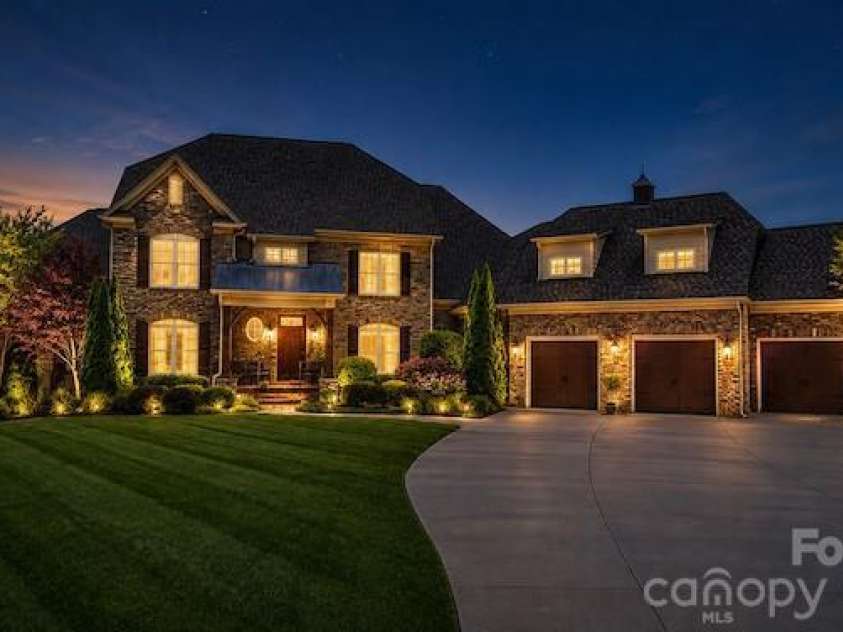 7275 Flowes Store Road, Concord, NC 28025.  MLS# CAR4412208, YatesRealty ID 45900. 
