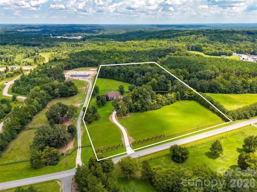 7275 Flowes Store Road, Concord, NC 28025.  MLS# CAR4412208, YatesRealty ID 45900. 