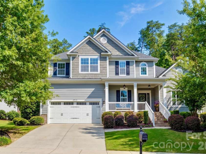 17615 Caddy Court, Charlotte, NC 28278.  MLS# CAR4412458, YatesRealty ID 45901. 