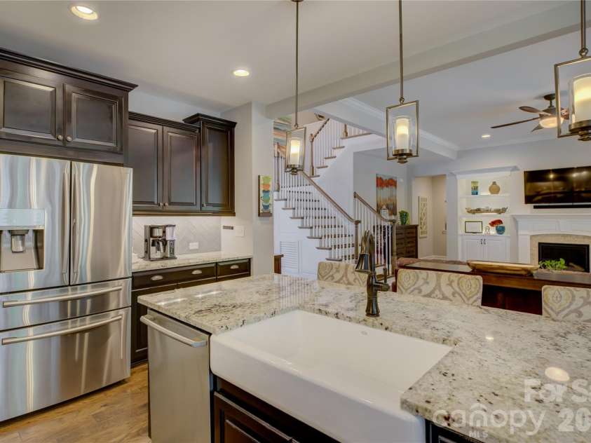 17615 Caddy Court, Charlotte, NC 28278.  MLS# CAR4412458, YatesRealty ID 45901. 