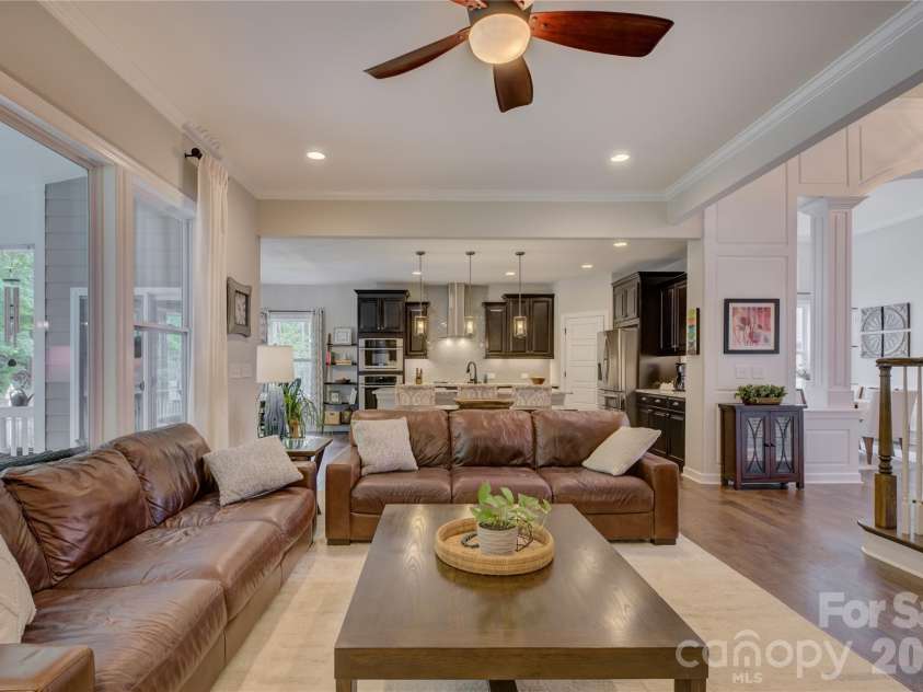 17615 Caddy Court, Charlotte, NC 28278.  MLS# CAR4412458, YatesRealty ID 45901. 