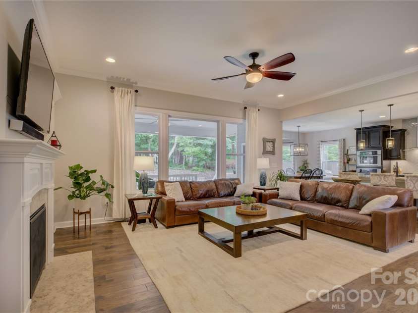 17615 Caddy Court, Charlotte, NC 28278.  MLS# CAR4412458, YatesRealty ID 45901. 