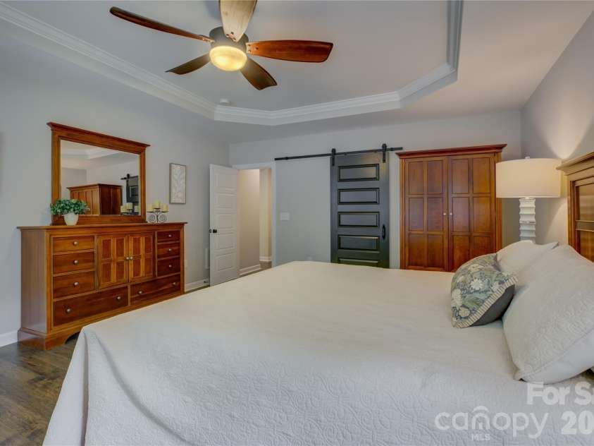 17615 Caddy Court, Charlotte, NC 28278.  MLS# CAR4412458, YatesRealty ID 45901. 
