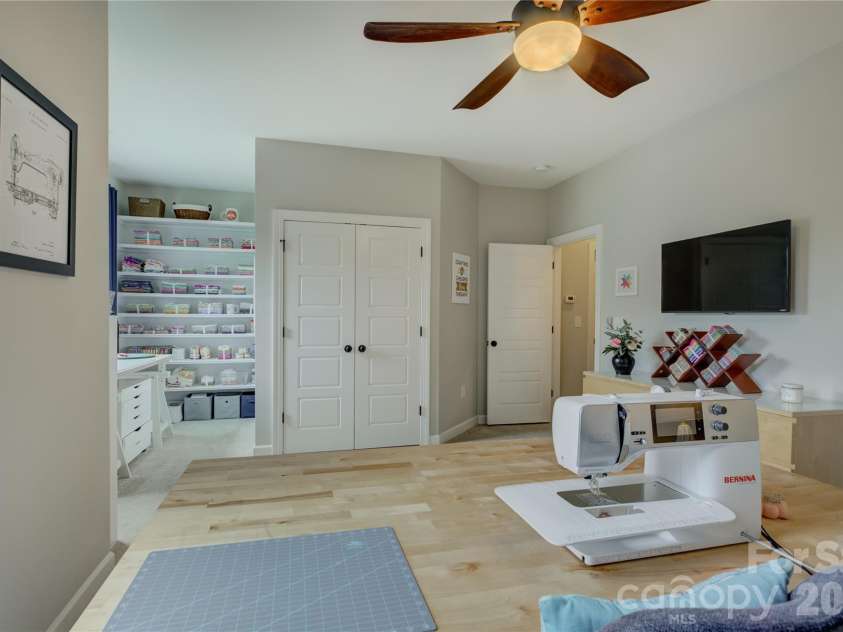 17615 Caddy Court, Charlotte, NC 28278.  MLS# CAR4412458, YatesRealty ID 45901. 