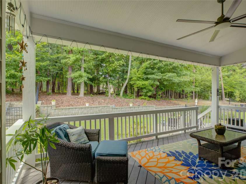 17615 Caddy Court, Charlotte, NC 28278.  MLS# CAR4412458, YatesRealty ID 45901. Private back yard