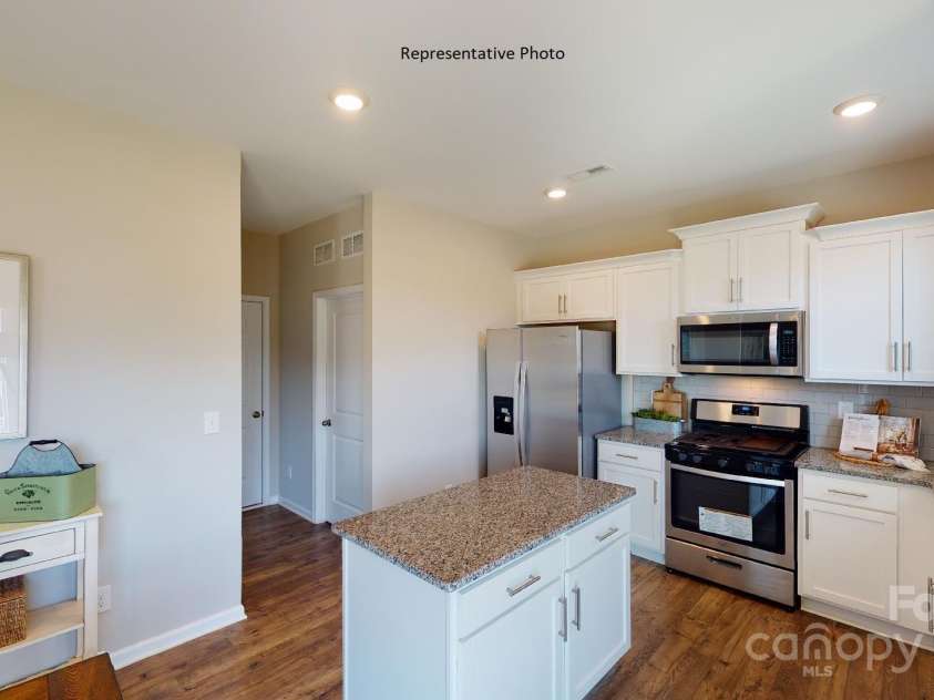 102 Way Cross Lane, Troutman, NC 28166.  MLS# CAR4276080, YatesRealty ID 45905. 