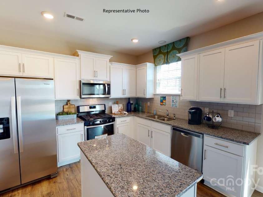 102 Way Cross Lane, Troutman, NC 28166.  MLS# CAR4276080, YatesRealty ID 45905. 