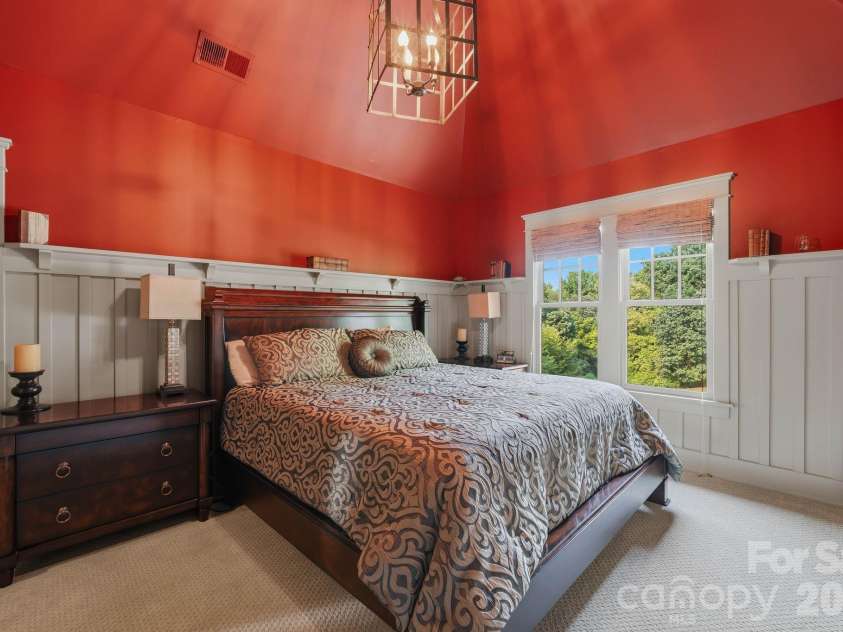 10220 Wildlife Road, Charlotte, NC 28278.  MLS# CAR4411726, YatesRealty ID 45905. 